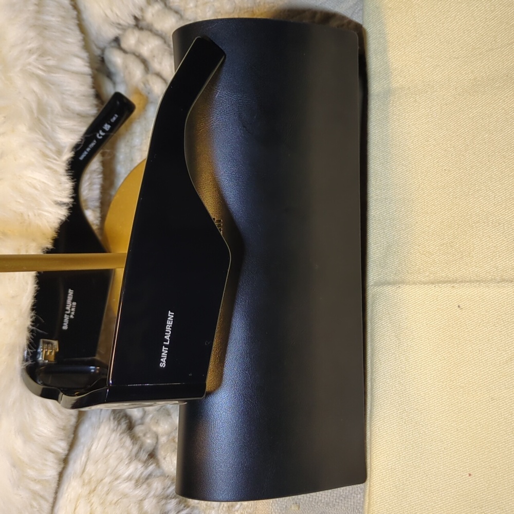 Saint Laurent (YSL) Black Rectangular Sunglasses … - image 2